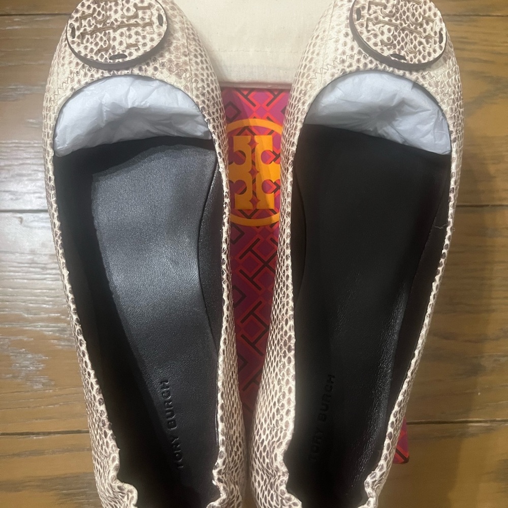 Tory Burch Cream and Black Ballet Flats with Medallion Detail